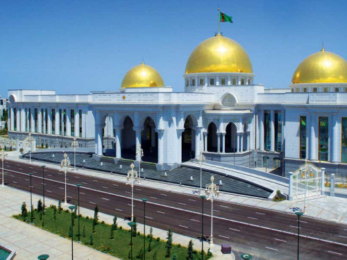 Türkmenistanyň Prezidenti...